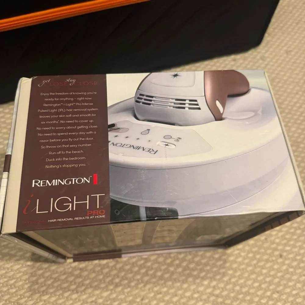 Remington IPL6000 i-LIGHT Pro
Professional IPL Laser Hair Removal
*Open Box NEW - Picture 7 of 7